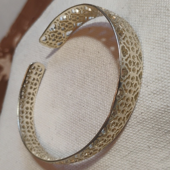 Kendra Scott UMA Cuff Bracelet - Picture 4 of 7